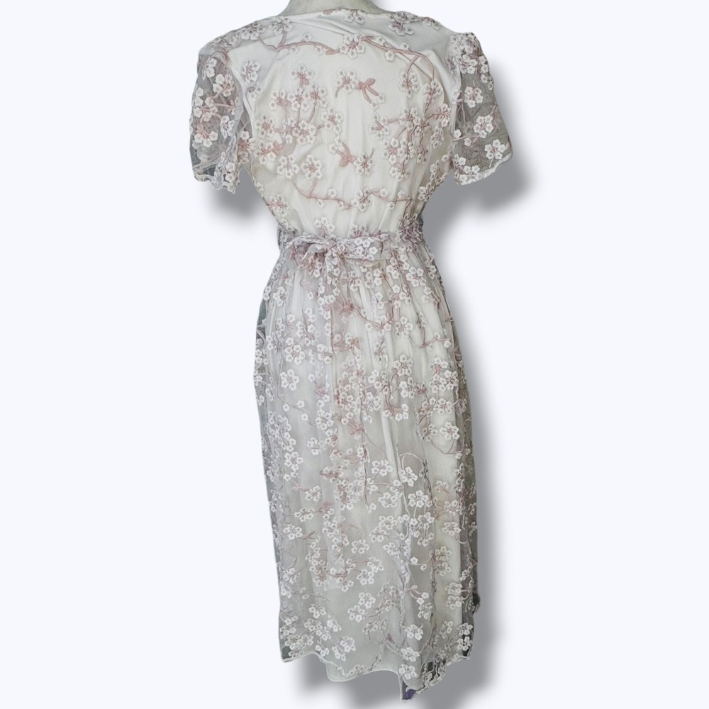 Cherry Blossom Embroidered Dress White Floral Romantic Garden Cottage Feminine M - Picture 5 of 9